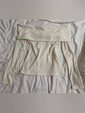 Forever 21 Off-Shoulder Sweater